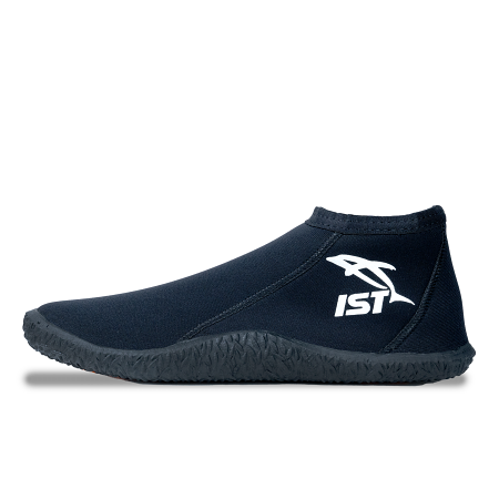 Anti-Slip Low Cut Boot